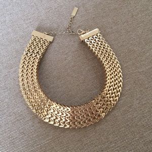 Gold choker